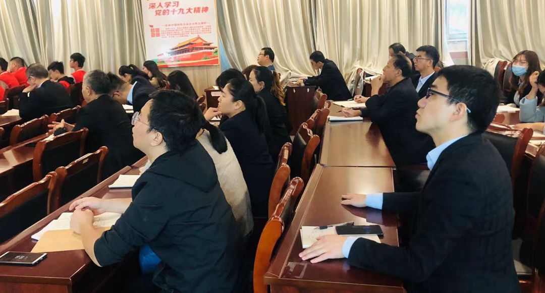 课堂4_副本.jpg 课堂4_副本.jpg