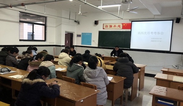 迎宾1_副本.jpg 迎宾1_副本.jpg